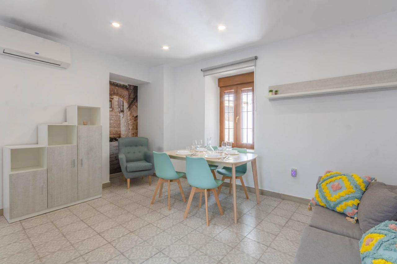 Apartamentos Miguel De Cervantes Centro 科爾多瓦 外观 照片