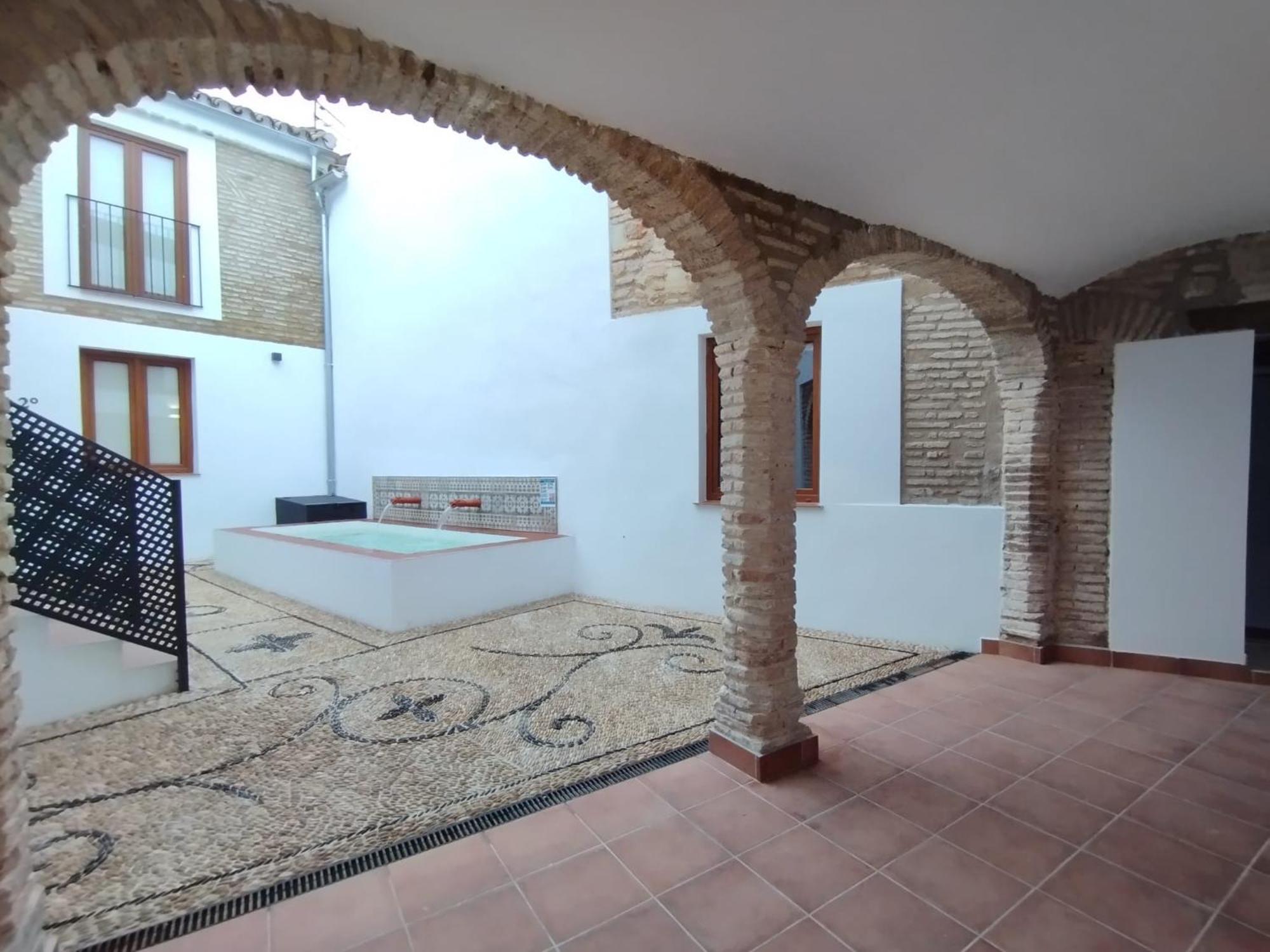 Apartamentos Miguel De Cervantes Centro 科爾多瓦 外观 照片