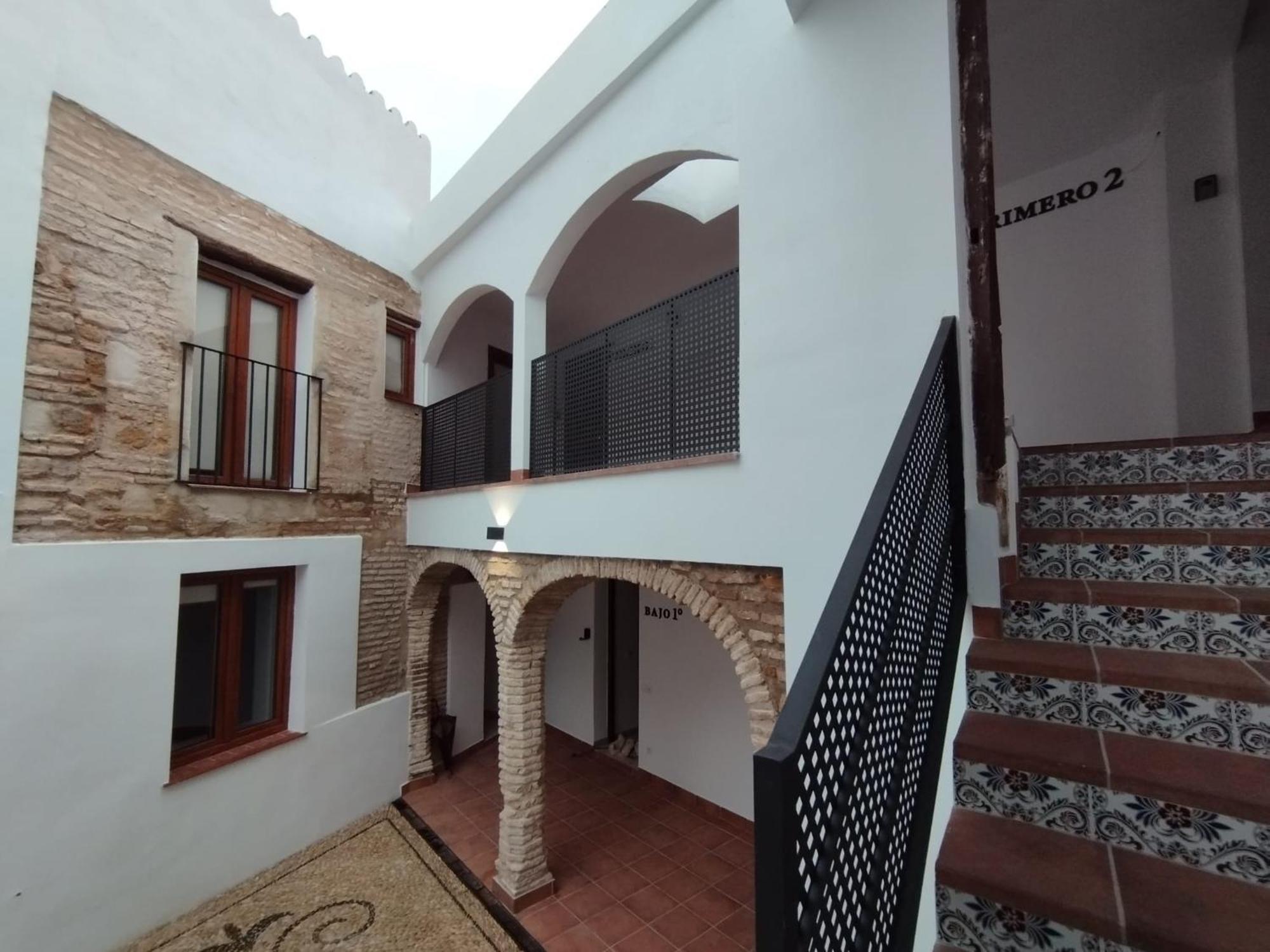Apartamentos Miguel De Cervantes Centro 科爾多瓦 外观 照片