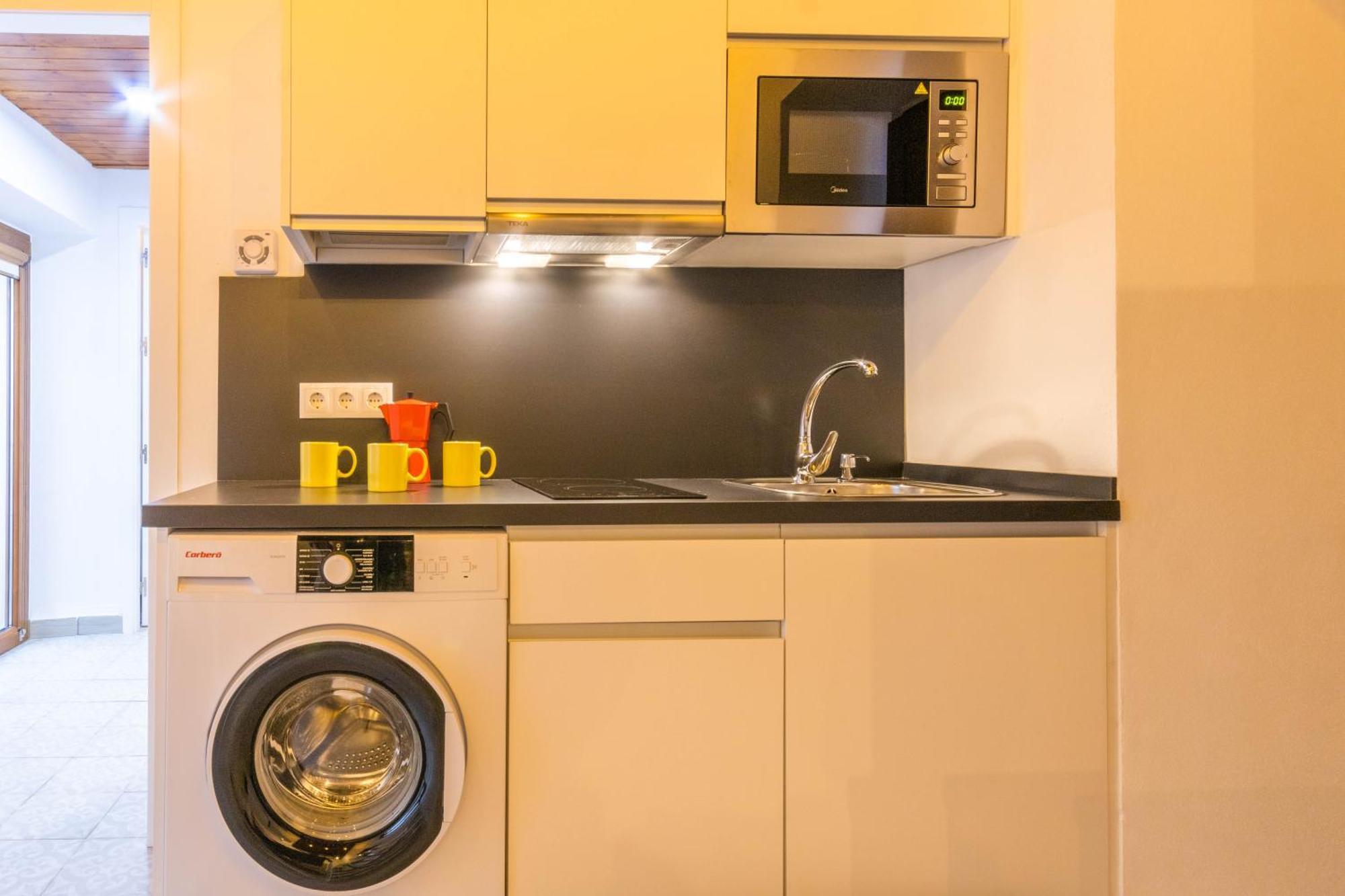 Apartamentos Miguel De Cervantes Centro 科爾多瓦 外观 照片