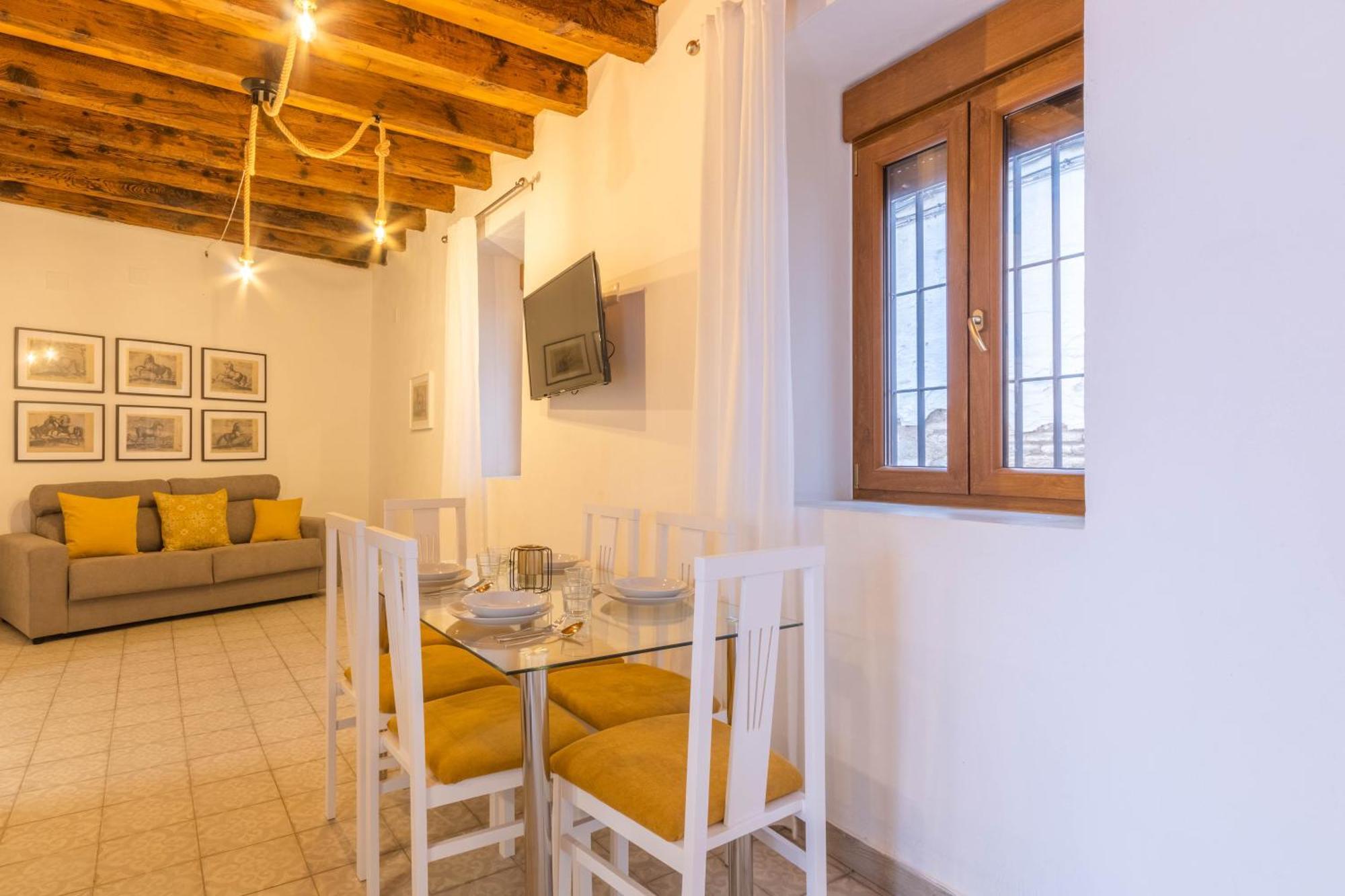 Apartamentos Miguel De Cervantes Centro 科爾多瓦 外观 照片